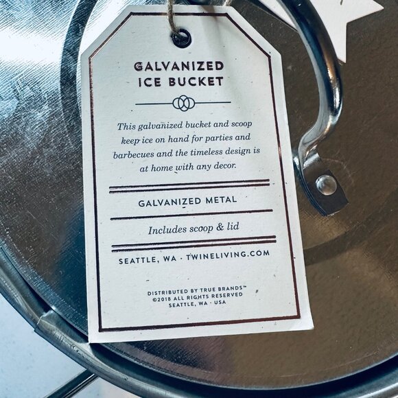 Galvanized Metal Ice Bucket Insulated With Lid & Scoop - Picture 5 of 11